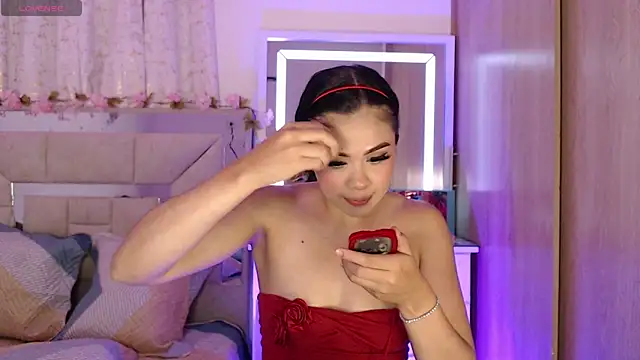 Snapshot of AlitaAnisee chatting on June 2, 1:29 am AlitaAnisee online show from June 2, 1:29 am