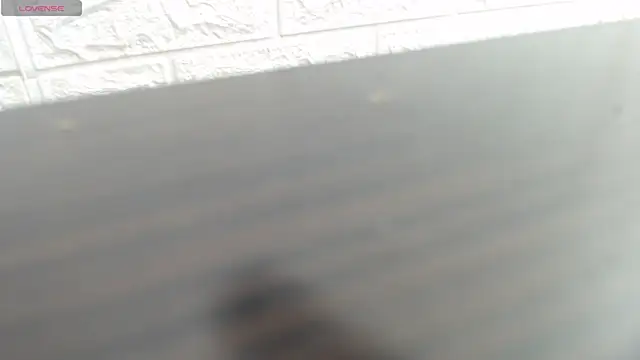 Snapshot of nei_girl chatting on November 22, 11:42 am nei girl online show from November 22, 11:42 am