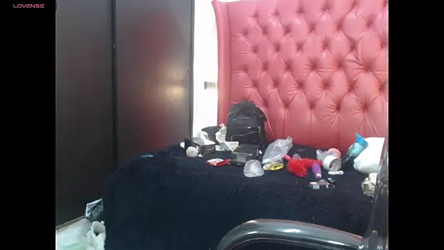 nei girl online show from July 24, 11:41 am