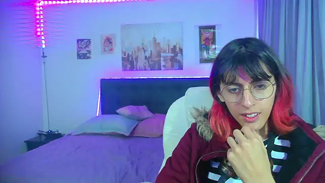 Snapshot of goth_minerva chatting on April 26, 1:53 pm goth minerva online show from April 26, 1:53 pm