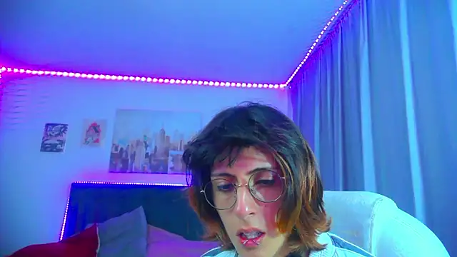 Snapshot of goth_minerva chatting on May 26, 1:29 pm goth minerva online show from May 26, 1:29 pm