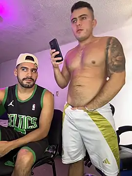 Snapshot of LucasJewely chatting on October 28, 4:53 pm LucasJewely online show from October 28, 4:53 pm