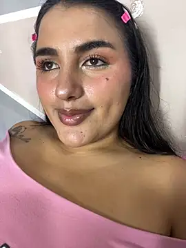 Hanna maddy online show from March 23, 5:43 am