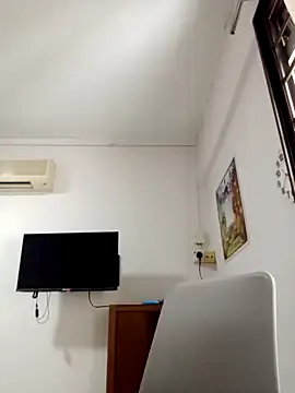 akumasian online show from March 21, 8:39 am