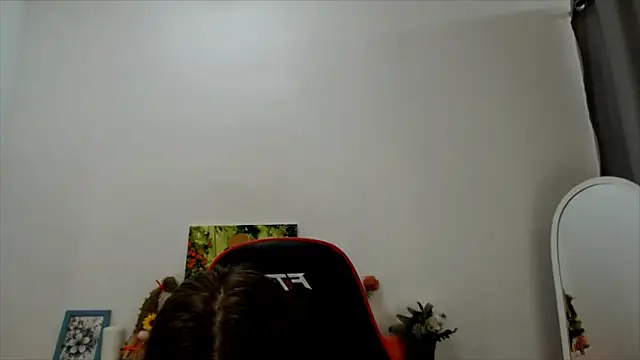 Snapshot of Lucky_Lana chatting on November 13, 2:54 am Lucky Lana online show from November 13, 2:54 am