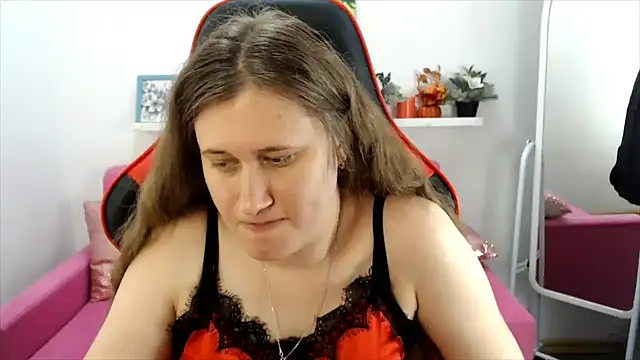 Snapshot of Lucky_Lana chatting on July 7, 2:58 am Lucky Lana online show from July 7, 2:58 am