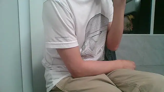 Snapshot of nole_china7 chatting on December 5, 1:20 pm nole china7 online show from December 5, 1:20 pm