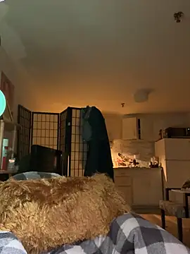 Snapshot of Bbcgrannyloverr chatting on March 18, 11:08 am Bbcgrannyloverr online show from March 18, 11:08 am