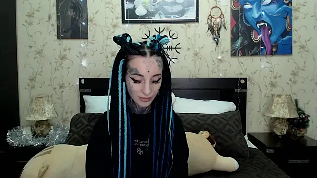 Velvetbat online show from December 19, 7:04 am