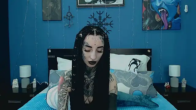 Velvetbat online show from April 13, 7:03 am