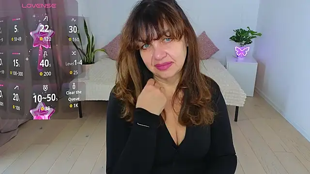 Snapshot of Nika_Light chatting on January 9, 11:35 am Nika Light online show from January 9, 11:35 am
