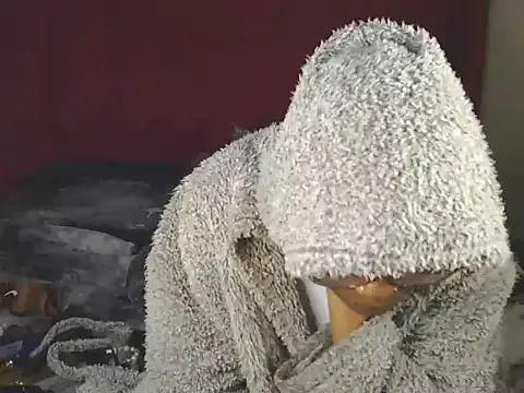 Snapshot of YummyMelanin117 chatting on September 12, 12:33 am YummyMelanin117 online show from September 12, 12:33 am