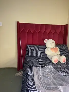 Snapshot of YummyMelanin117 chatting on September 27, 9:42 pm YummyMelanin117 online show from September 27, 9:42 pm