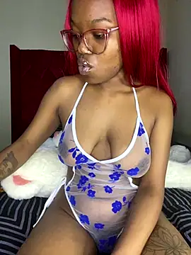 Snapshot of YummyMelanin117 chatting on October 10, 9:58 pm YummyMelanin117 online show from October 10, 9:58 pm