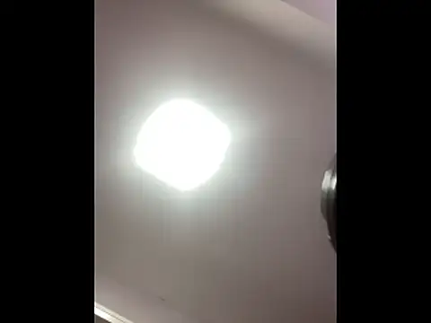 Snapshot of giyasbvnghkgkfk chatting on March 23, 11:58 am giyasbvnghkgkfk online show from March 23, 11:58 am