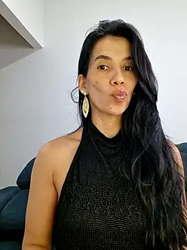 Snapshot of suzy20252 chatting on September 23, 11:35 am suzy20252 online show from September 23, 11:35 am