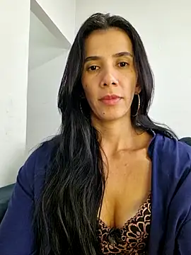 Snapshot of suzy20252 chatting on September 25, 12:53 pm suzy20252 online show from September 25, 12:53 pm