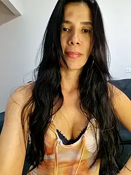 Snapshot of suzy20252 chatting on September 29, 12:54 pm suzy20252 online show from September 29, 12:54 pm