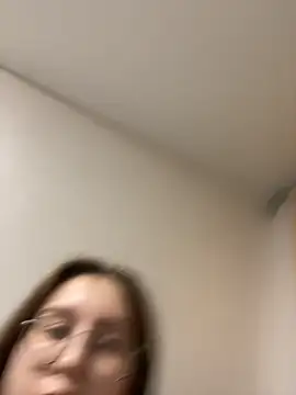 Vviikkssiikk online show from October 26, 3:40 pm