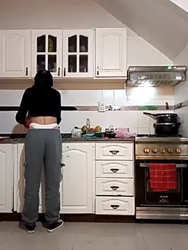 Camilitah online show from September 17, 3:24 pm