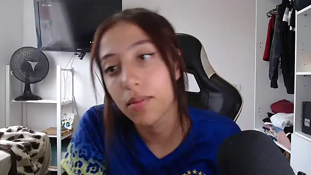 babygirlfree online show from February 23, 6:49 pm