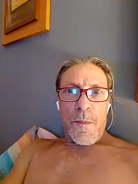 Deddyitalia3p online show from September 17, 9:27 pm