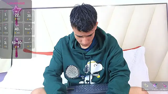 Hotboy21  online show from October 17, 3:53 am