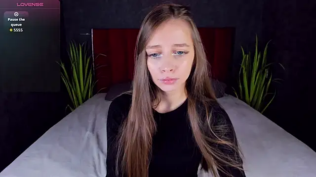 Amy Waynee online show from September 13, 11:04 pm