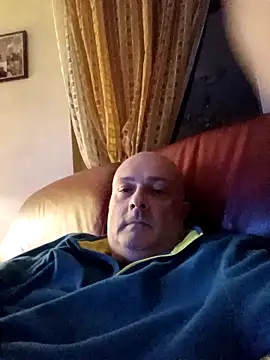 Alexis Bull online show from December 16, 12:15 am