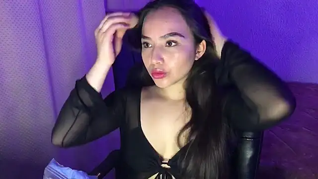 Snapshot of amelia_hall chatting on June 20, 5:49 pm amelia hall online show from June 20, 5:49 pm