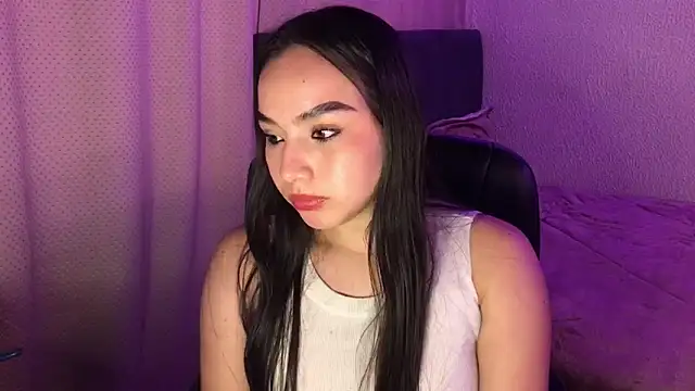 Snapshot of amelia_hall chatting on June 29, 8:09 pm amelia hall online show from June 29, 8:09 pm