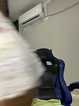 sashaoficial  online show from March 21, 11:30 pm