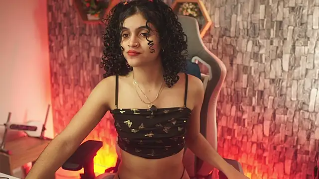 bonniie 98  online show from March 30, 6:53 pm