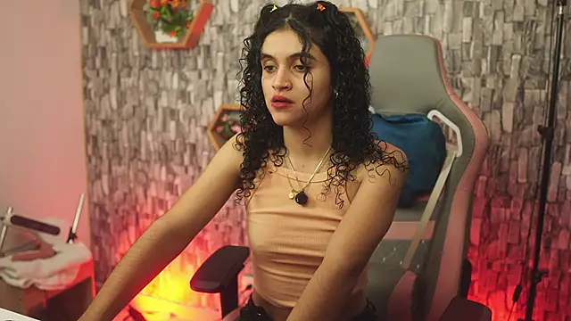 bonniie 98  online show from April 20, 8:54 pm