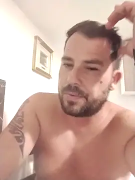 Snapshot of iunutmi chatting on September 20, 8:43 pm iunutmi online show from September 20, 8:43 pm