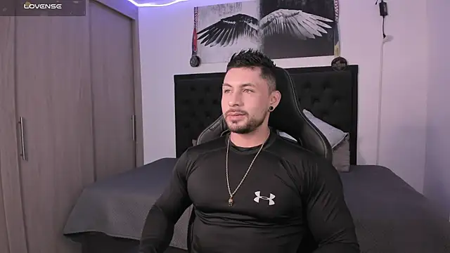 santi aesthetic online show from October 24, 3:36 am