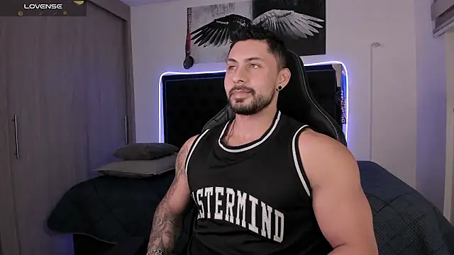 santi aesthetic online show from March 14, 12:28 am