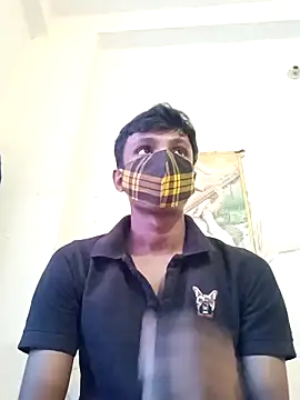 Snapshot of _fucker_18 chatting on October 18, 8:48 am fucker 18 online show from October 18, 8:48 am