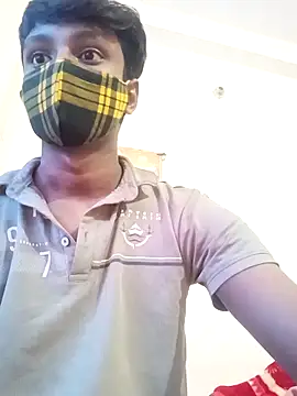 Snapshot of _fucker_18 chatting on November 9, 10:13 am fucker 18 online show from November 9, 10:13 am