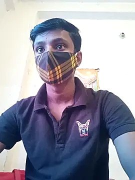 Snapshot of _fucker_18 chatting on November 17, 7:58 am fucker 18 online show from November 17, 7:58 am