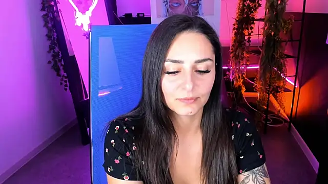 Snapshot of ValeriiMills chatting on September 15, 3:01 pm ValeriiMills online show from September 15, 3:01 pm