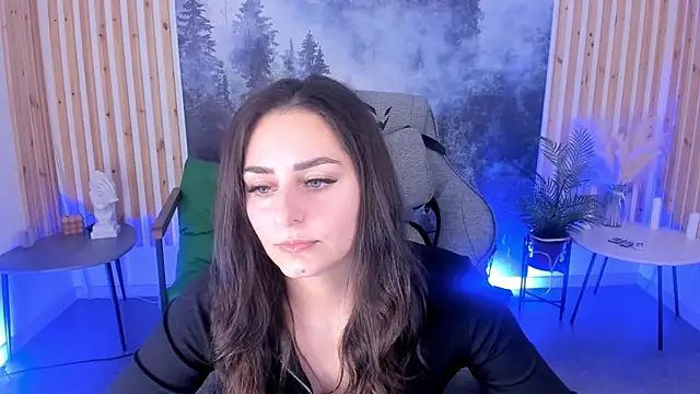 ValeriiMills online show from December 2, 2:01 pm