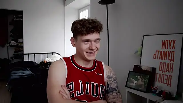 DanyDavis online show from September 25, 7:23 am