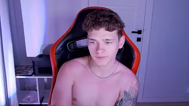 DanyDavis online show from February 28, 2:51 pm