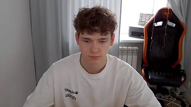 DanyDavis online show from April 23, 9:52 am