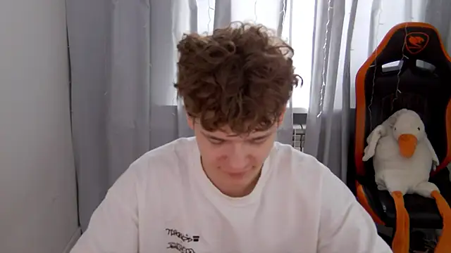 DanyDavis online show from April 24, 11:56 am