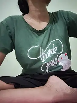 Desi Bhabi 01 online show from July 21, 5:48 pm