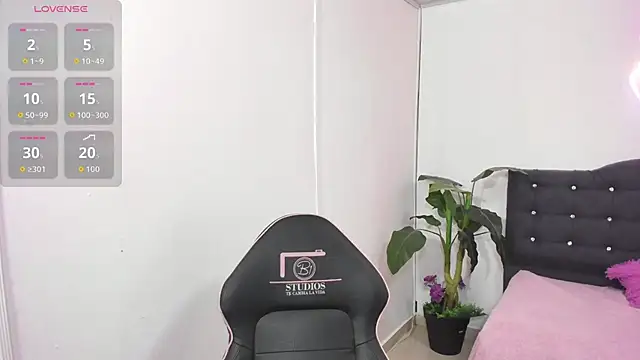 saaya tay online show from October 9, 3:26 am