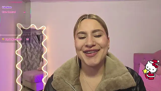 saaya tay online show from December 17, 3:23 am