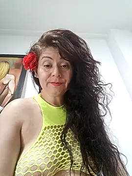 lunadicty online show from February 21, 1:11 am